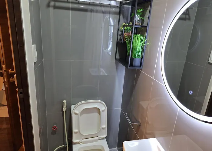 Apartment Modern Zen Retreat Balcony Makati Cbd *