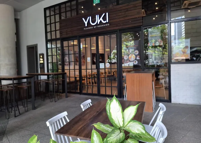 Modern Zen Retreat Balcony Makati Cbd Apartment *